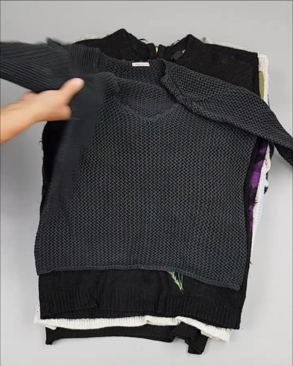 Фотография  744 - Джемпер муж+жен экстра#15 кг , Лот№2612 оптом в Рязани и Рязанской области