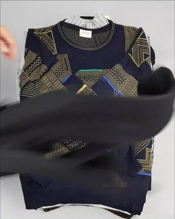 Фотография  231 - Джемпер муж+жен экстра#15 кг , Лот№2612 оптом в Рязани и Рязанской области