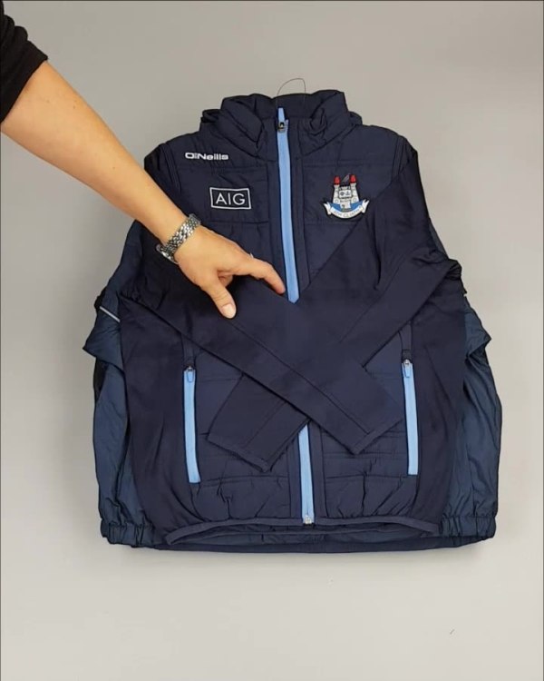 Фотография  738 - Куртки СПОРТ СТОК дети#10 кг , Лот№ 2642 оптом в Рязани и Рязанской области