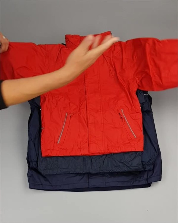 Фотография  809 - Куртки СПОРТ СТОК дети#10 кг , Лот№ 2643 оптом в Рязани и Рязанской области