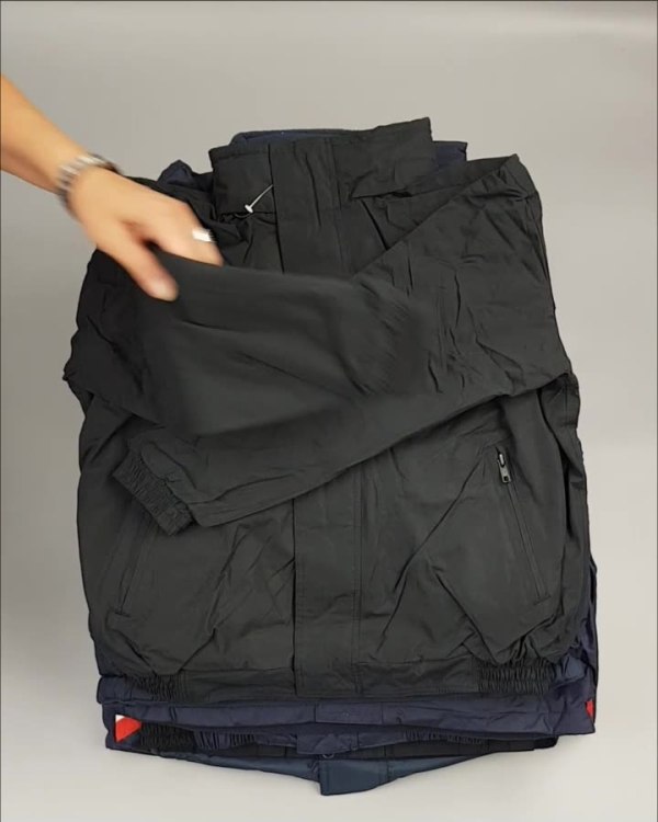 Фотография  436 - Куртки СПОРТ СТОК дети#10 кг , Лот№ 2643 оптом в Рязани и Рязанской области