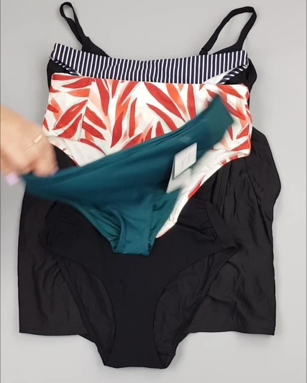 Фотография  667 - Купальники Chantelle#30 шт, ЛОТ №4410 оптом в Рязани и Рязанской области