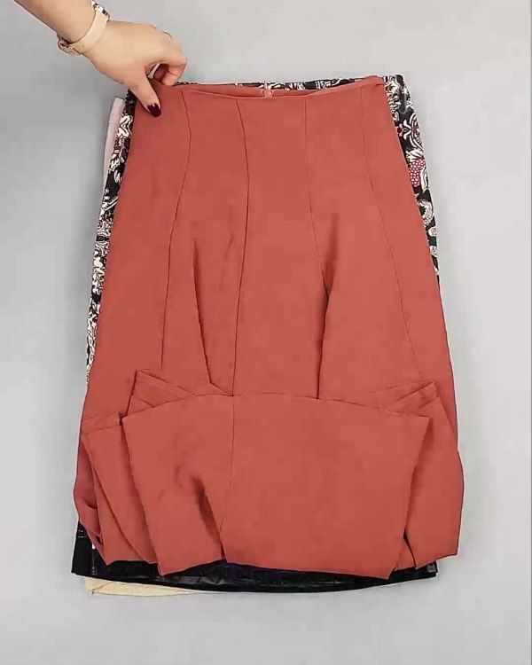 Фотография  520 - Юбки Корея#20 шт, ЛОТ №5062 оптом в Рязани и Рязанской области