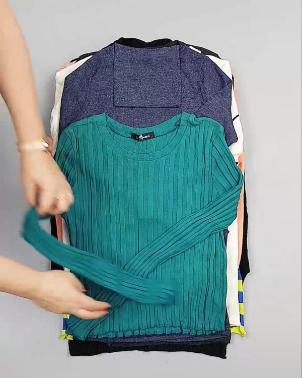 Фотография  125 - Джемпера легкие Корея#20 шт, ЛОТ №5081 оптом в Рязани и Рязанской области