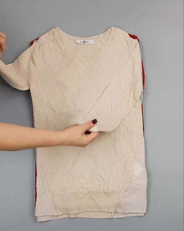 Фотография  697 - Джемпера легкие Корея#20 шт, ЛОТ №5082 оптом в Рязани и Рязанской области