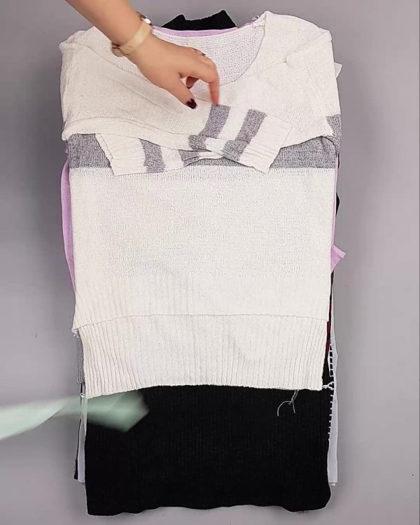 Фотография  645 - Джемпера легкие Корея#20 шт, ЛОТ №5083 оптом в Рязани и Рязанской области