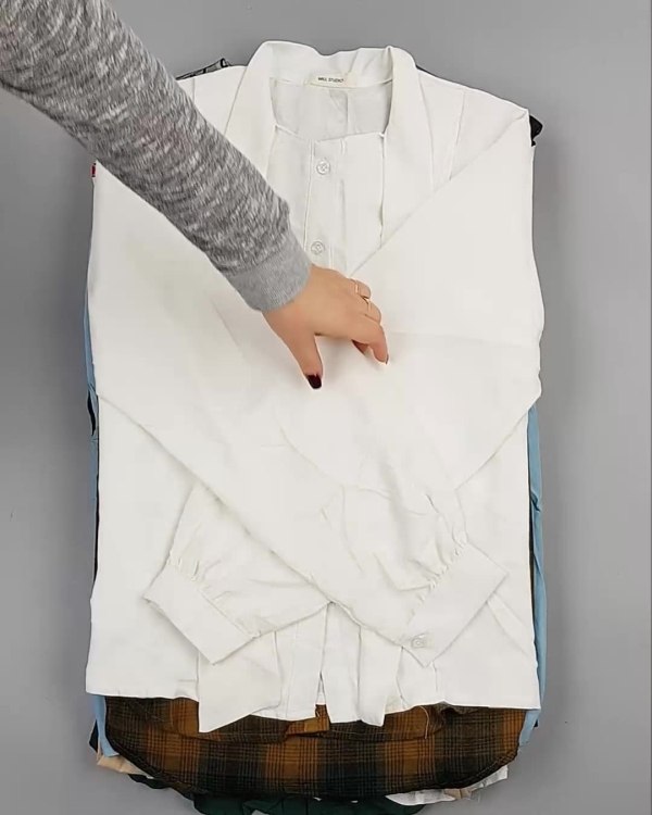 Фотография  343 - Блузки Корея#20 шт, ЛОТ №5622 оптом в Рязани и Рязанской области