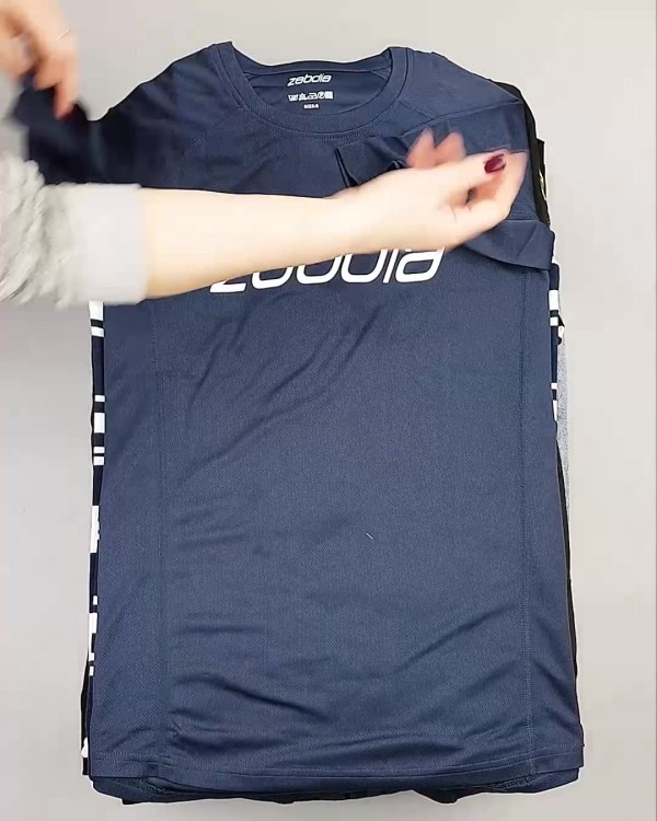 Фотография  893 - DK, Bestseller + Summer mix#15 кг, ЛОТ №5626 оптом в Рязани и Рязанской области