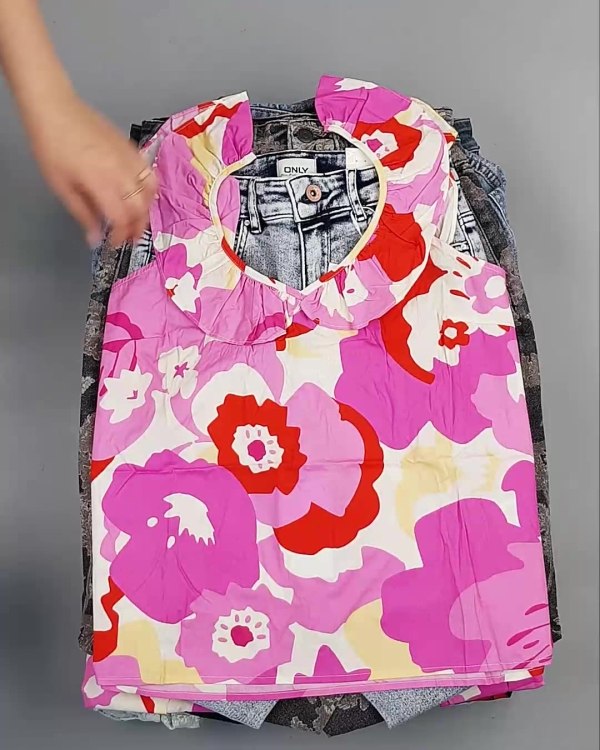 Фотография  110 - BESTSELLER WOMEN Summer mix#15 кг, ЛОТ №6020 оптом в Рязани и Рязанской области