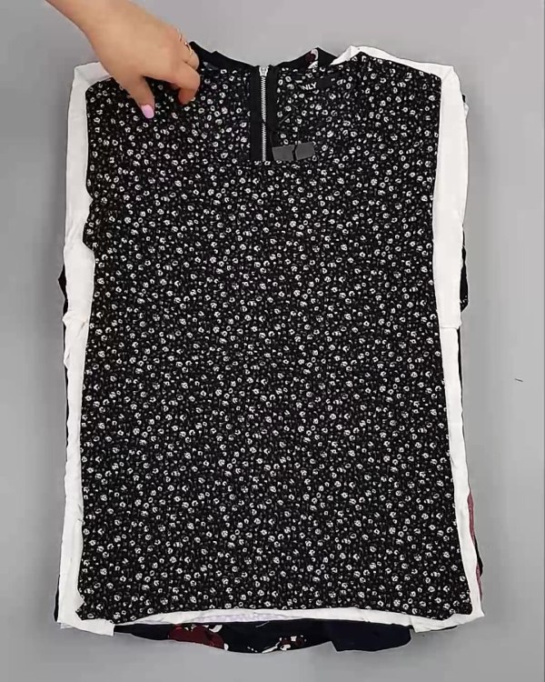 Фотография  790 - Блузки Bestseller 44#5 кг, ЛОТ №6084 оптом в Рязани и Рязанской области