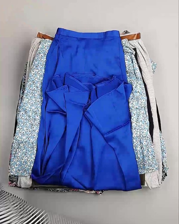 Фотография  407 - Юбки Bestseller 44#5 кг, ЛОТ №6121 оптом в Рязани и Рязанской области