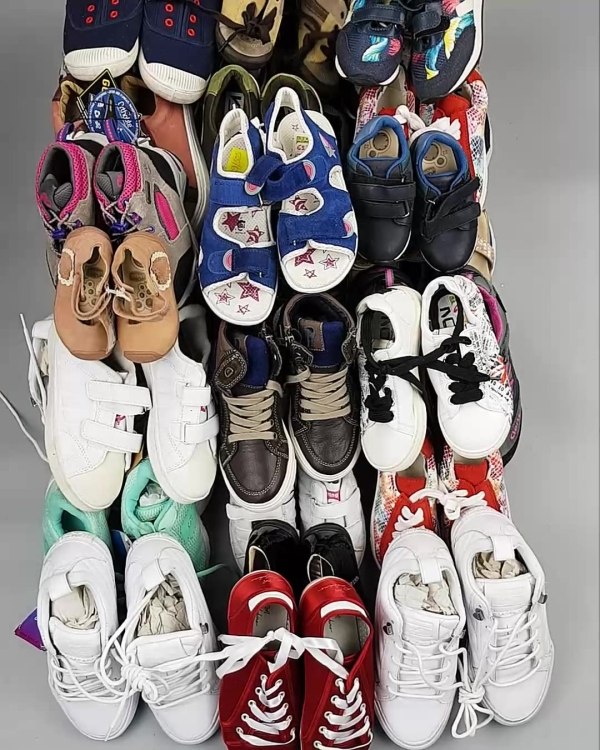 Фотография  618 - Обувь СТОК дети лето#15,4 кг, ЛОТ №6191 оптом в Рязани и Рязанской области