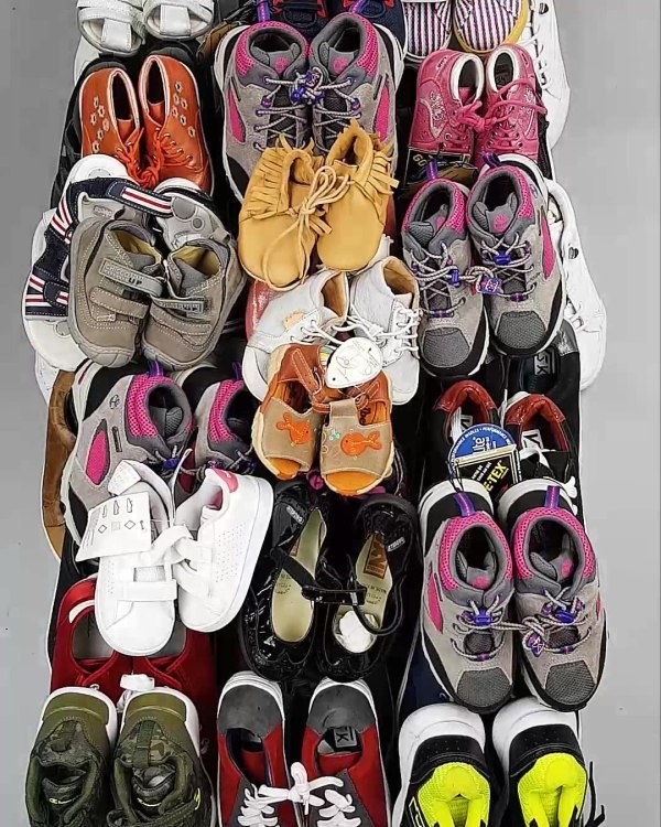 Фотография  209 - Обувь СТОК дети лето#15,4 кг, ЛОТ №6192 оптом в Рязани и Рязанской области