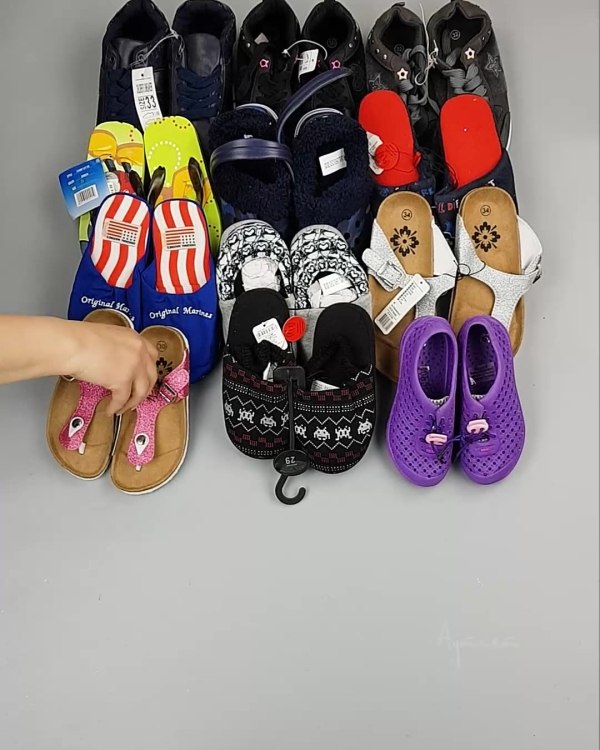 Фотография  725 - Обувь детская СТОК Summer#7,85 кг, ЛОТ №6196 оптом в Рязани и Рязанской области