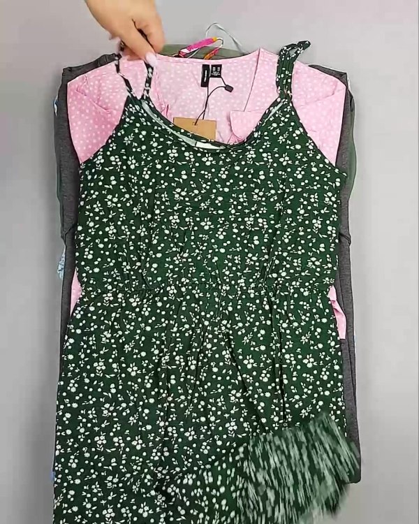 Фотография  644 - Платья Bestseller 44#5 кг, ЛОТ №6538 оптом в Рязани и Рязанской области