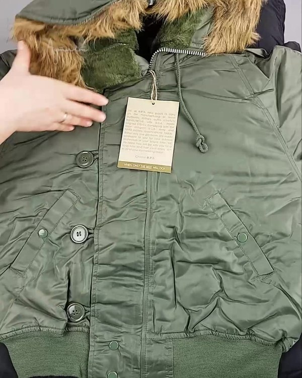 Фотография  871 - Верхняя одежда Англия СТОК #10 кг, ЛОТ №6727 оптом в Рязани и Рязанской области