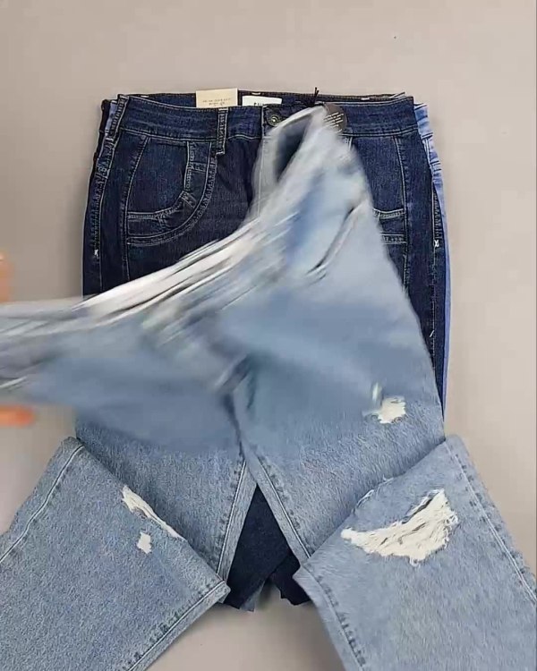 Фотография  779 - Джинсы женские Дания#10 кг, ЛОТ №6762 оптом в Рязани и Рязанской области