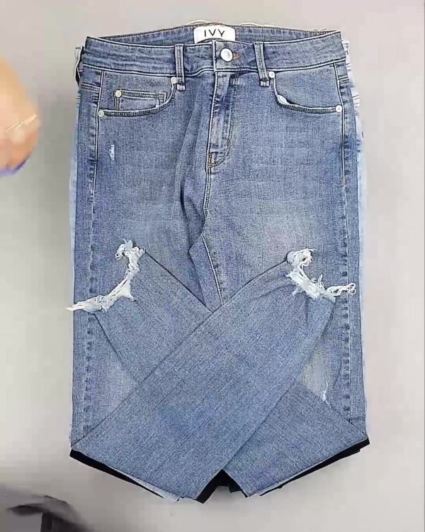 Фотография  607 - Джинсы женские Дания#10 кг, ЛОТ №6764 оптом в Рязани и Рязанской области