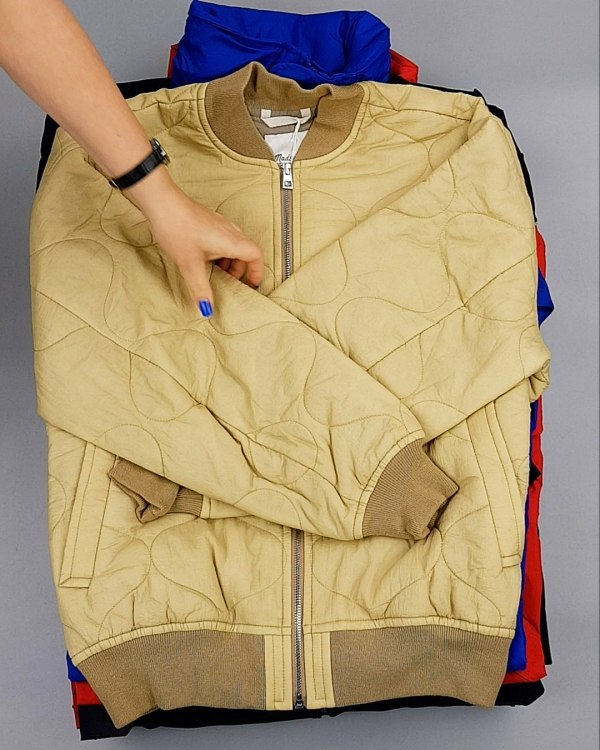 Фотография  190 - Ветровки CAN 084#10 кг, ЛОТ №6939 оптом в Рязани и Рязанской области