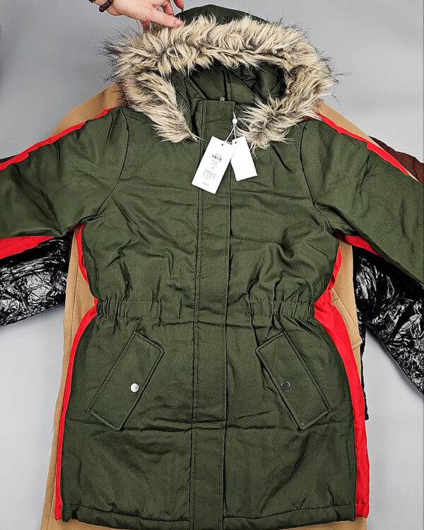 Фотография  371 - Верхняя одежда VILA#10,2 кг, ЛОТ №6825 оптом в Рязани и Рязанской области