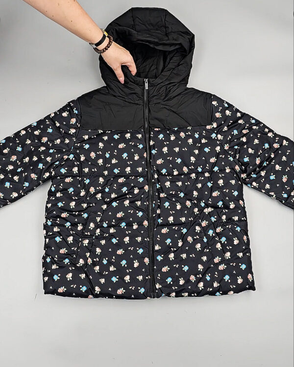 Фотография  353 - Верхняя одежда VILA#10,2 кг, ЛОТ №6825 оптом в Рязани и Рязанской области