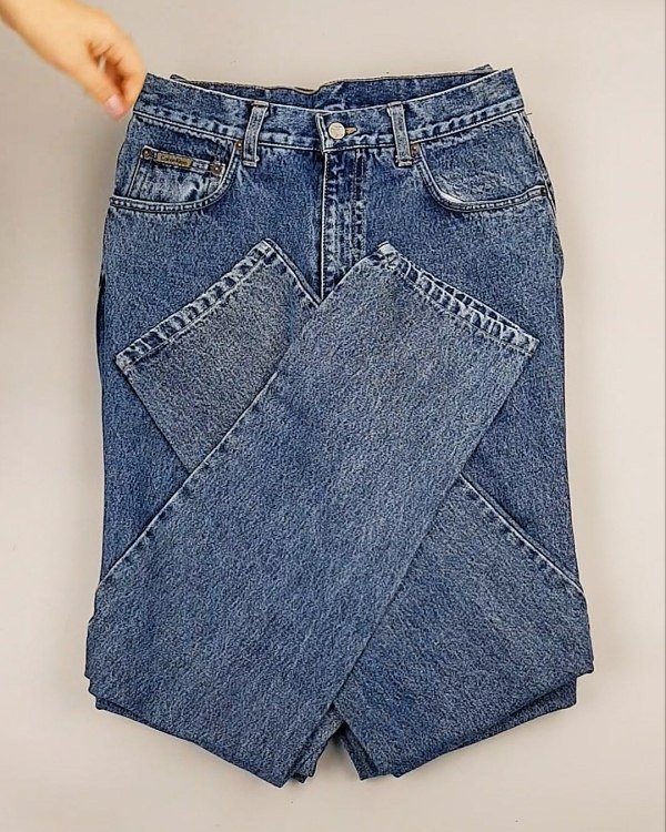 Фотография  909 - Джинсы CALVIN KLEIN муж #8,1 кг, ЛОТ №7022 оптом в Рязани и Рязанской области