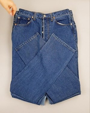 Фотография  990 - Джинсы LEVIS муж #7,7 кг, ЛОТ №7017 оптом в Рязани и Рязанской области