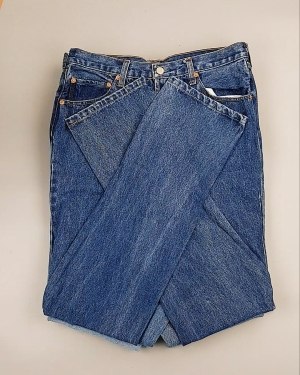 Фотография  263 - Джинсы LEVIS муж #7,6 кг, ЛОТ №7015 оптом в Рязани и Рязанской области