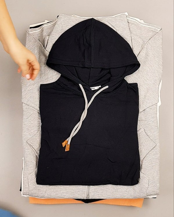 Фотография  816 - SORBINO+RICHMOND men (толстовки+штаны)#9,9 кг, ЛОТ №7106 оптом в Рязани и Рязанской области