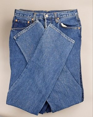 Фотография  373 - Джинсы LEVIS муж #7,7 кг, ЛОТ №7017 оптом в Рязани и Рязанской области