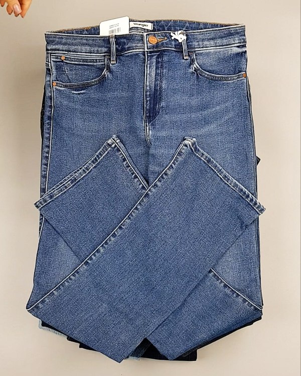 Фотография  945 - Джинсы WRANGLER м/ж#8,1 кг, ЛОТ №7011 оптом в Рязани и Рязанской области