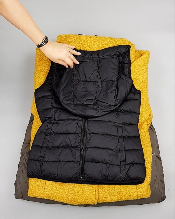 Фотография  953 - Верхняя одежда ONLY 104#10 кг, ЛОТ №7194 оптом в Рязани и Рязанской области