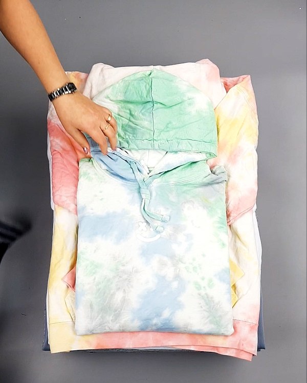 Фотография  266 - HOODIE CAN 084#10 кг, ЛОТ №7426 оптом в Рязани и Рязанской области