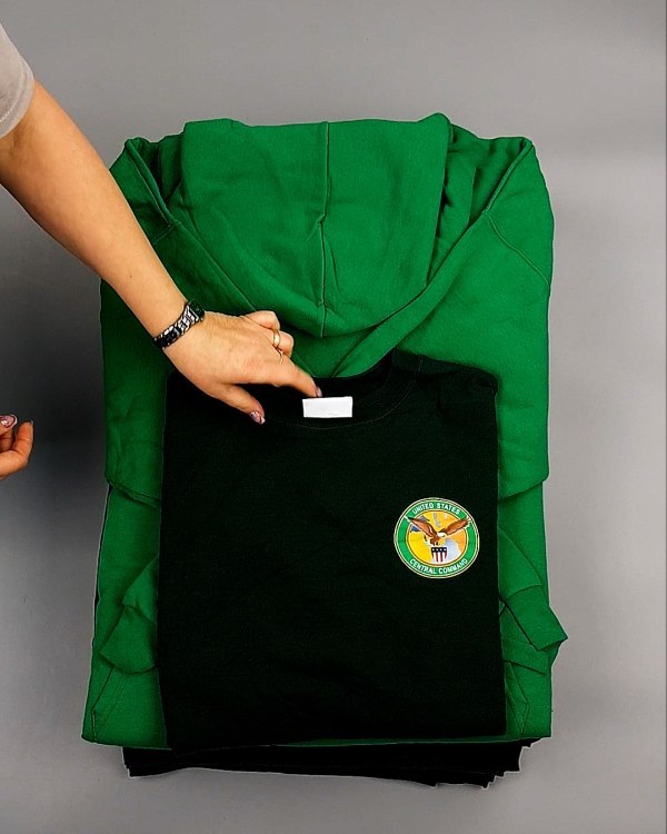 Фотография  512 - Толстовки м/ж (Sweat Tops)#20 кг, ЛОТ №7431 оптом в Рязани и Рязанской области