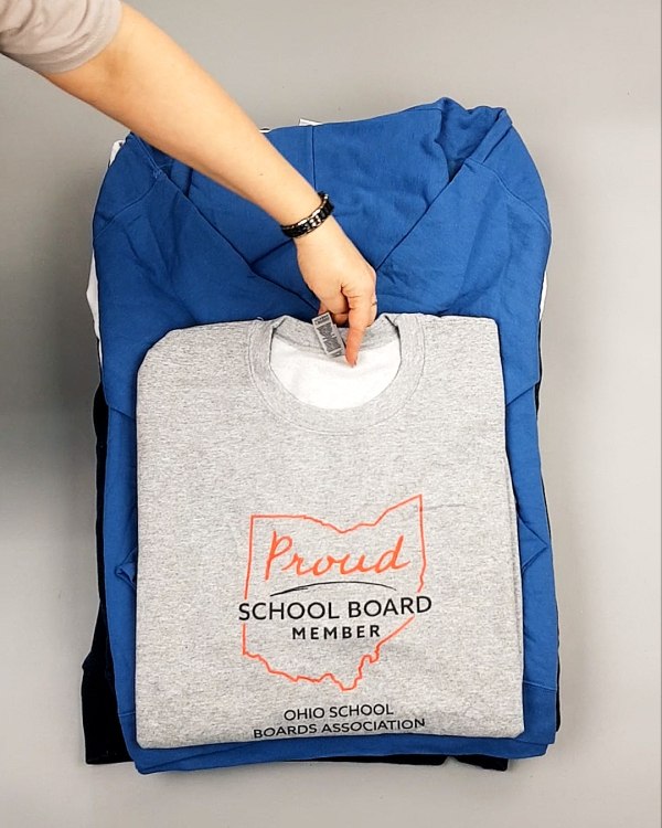 Фотография  966 - Толстовки м/ж (Sweat Tops)#20 кг, ЛОТ №7434 оптом в Рязани и Рязанской области