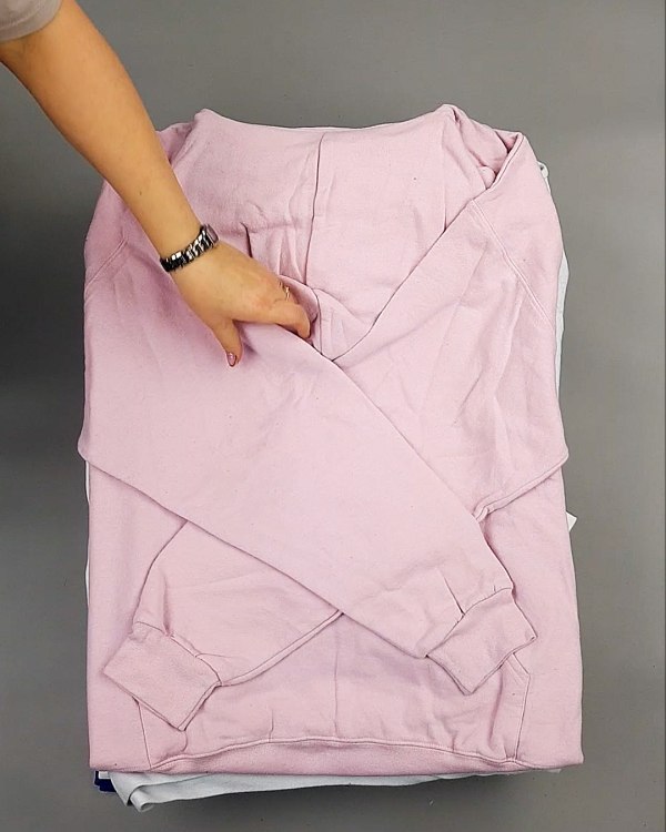 Фотография  405 - Толстовки м/ж (Sweat Tops)#20 кг, ЛОТ №7435 оптом в Рязани и Рязанской области