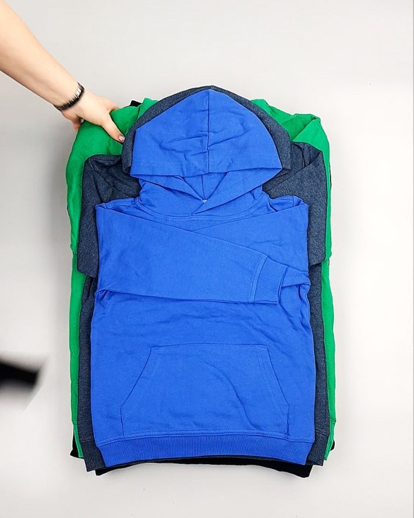 Фотография  331 - Толстовки м/ж (Sweat Tops)#20 кг, ЛОТ №7431 оптом в Рязани и Рязанской области