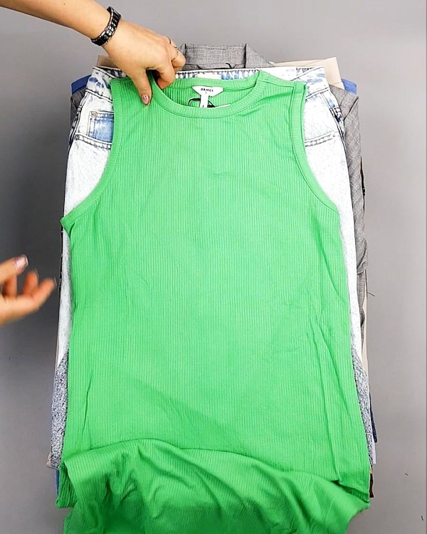 Фотография  843 - Bestseller Summer mix 104#15 кг, ЛОТ №7491 оптом в Рязани и Рязанской области