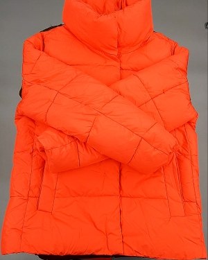 Купить Верхняя одежда AMAZON жен 015#10 кг, ЛОТ №7712 оптом в Рязани и Рязанской области