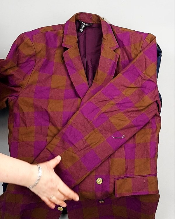 Фотография  865 - Пиджаки муж AMAZON 015#7,8 кг, ЛОТ №7774 оптом в Рязани и Рязанской области