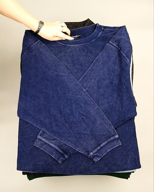 Фотография  173 - SWEATSHIRT CAN 084#10 кг, ЛОТ №7621 оптом в Рязани и Рязанской области