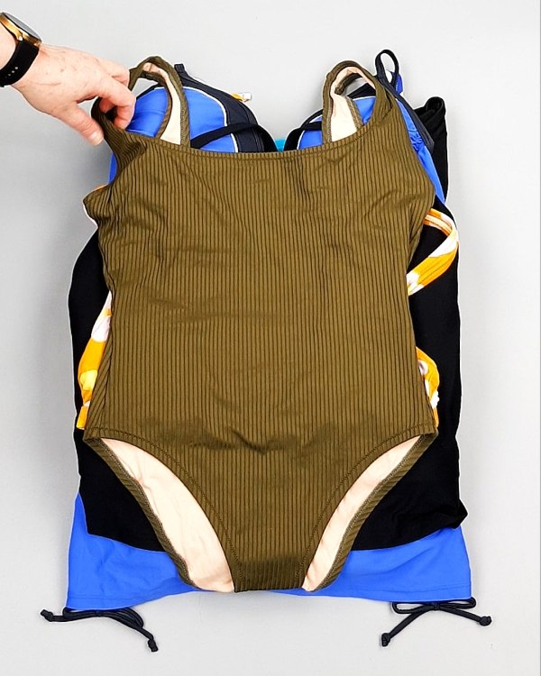 Фотография  118 - Купальники СТОК CAN 124#5 кг, ЛОТ №7689 оптом в Рязани и Рязанской области