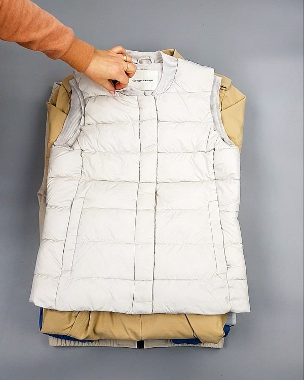 Фотография  317 - Верхняя одежда весна TOM TAILOR 124#7,1 кг, ЛОТ №7580 оптом в Рязани и Рязанской области