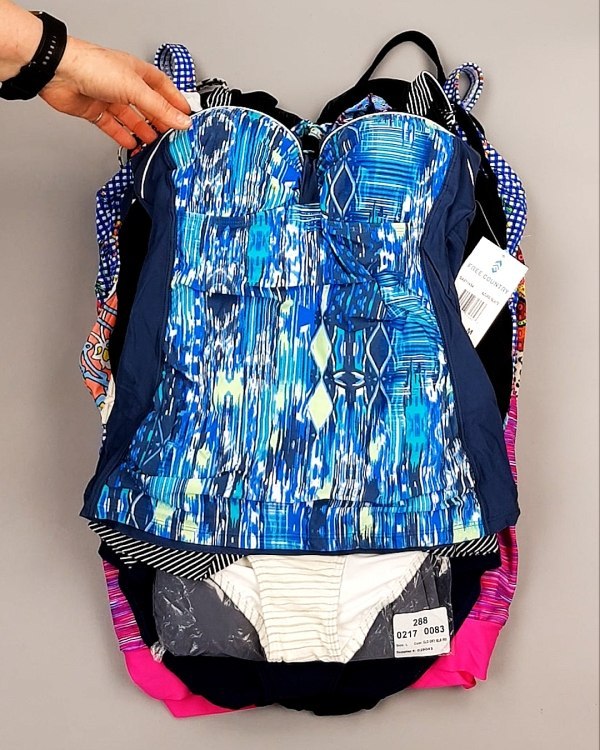 Фотография  449 - Купальники СТОК CAN 124#5 кг, ЛОТ №7688 оптом в Рязани и Рязанской области