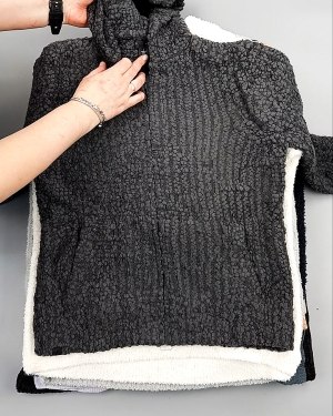 Фотография  576 - Джемпера СТОК CAN 084#7 кг, ЛОТ №7648 оптом в Рязани и Рязанской области