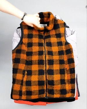 Фотография  684 - Верхняя одежда AMAZON жен 015#10 кг, ЛОТ №7712 оптом в Рязани и Рязанской области