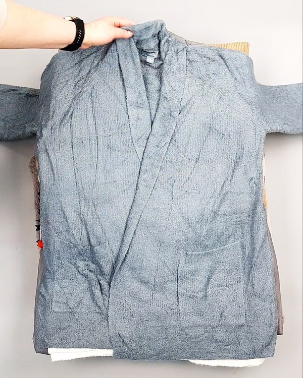 Фотография  439 - Кардиганы СТОК CAN 084#7 кг, ЛОТ №7673 оптом в Рязани и Рязанской области