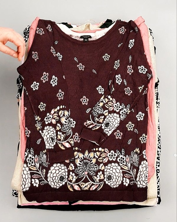 Фотография  172 - Джемпера легкие СТОК CAN 084#7 кг, ЛОТ №7632 оптом в Рязани и Рязанской области