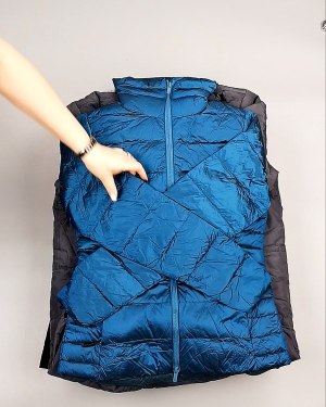 Фотография 412 - Верхняя одежда AMAZON жен 015#10 кг, ЛОТ №7712 оптом в Рязани и Рязанской области