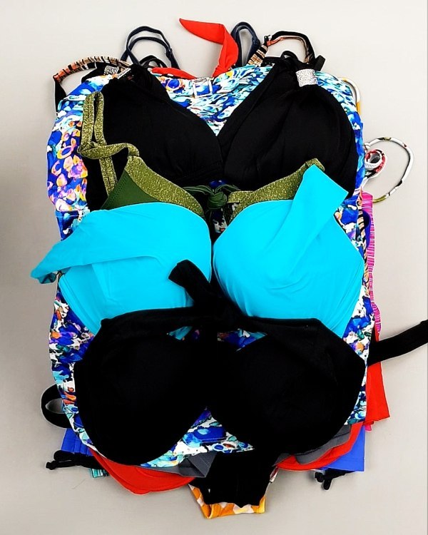 Фотография  915 - Купальники СТОК CAN 124#5 кг, ЛОТ №7686 оптом в Рязани и Рязанской области